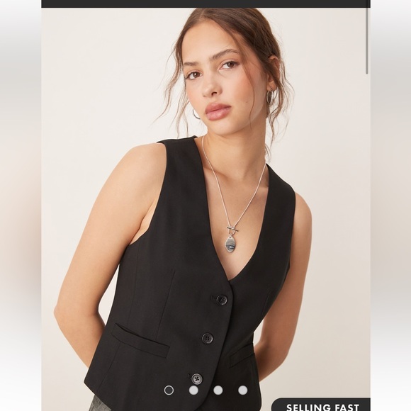 H&M Tops - H&M Black Tailored Vest, Medium